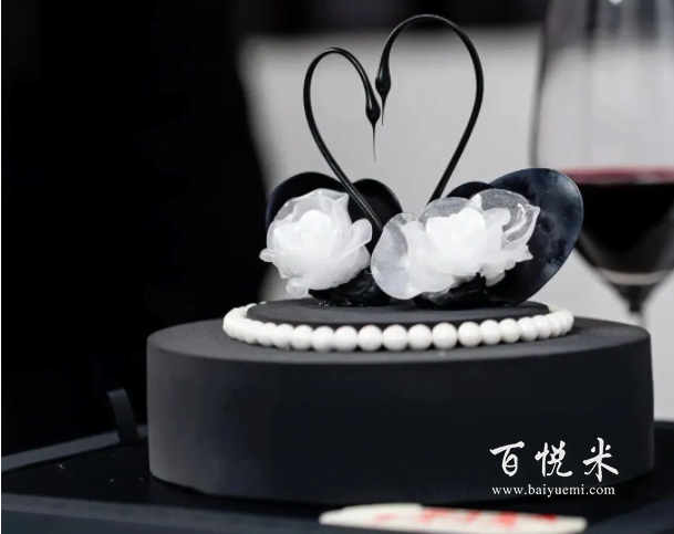 堪稱甜品天花板，蛋糕屆的愛(ài)馬仕——黑天鵝蛋糕，為何發(fā)展速度之快？